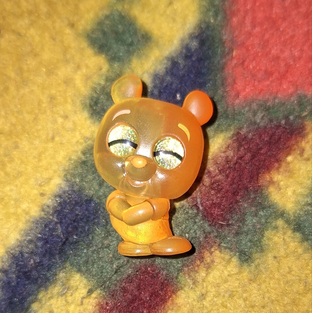 Disney Doorables Series 11 Special Edition Winnie the Pooh